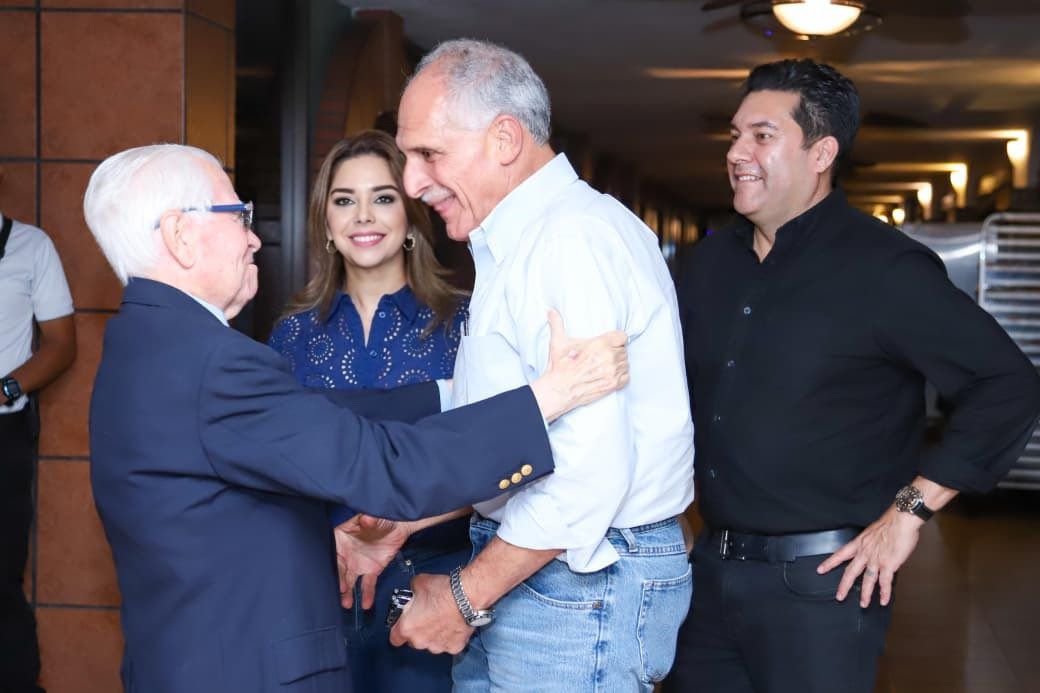 Nasry “Papi a la orden” Asfura presenta visión de gestión pública ante Club de Rotarios de Tegucigalpa 1 1a81052b 501f 44f5 b870 a0ba1e528a6c