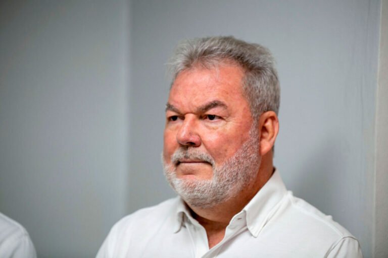 Alcalde de San Pedro Sula se entrega al MP mientras advierte sobre su seguridad 17 2024 07 10 Roberto Contreras alcalde SPS2 1024x682 1