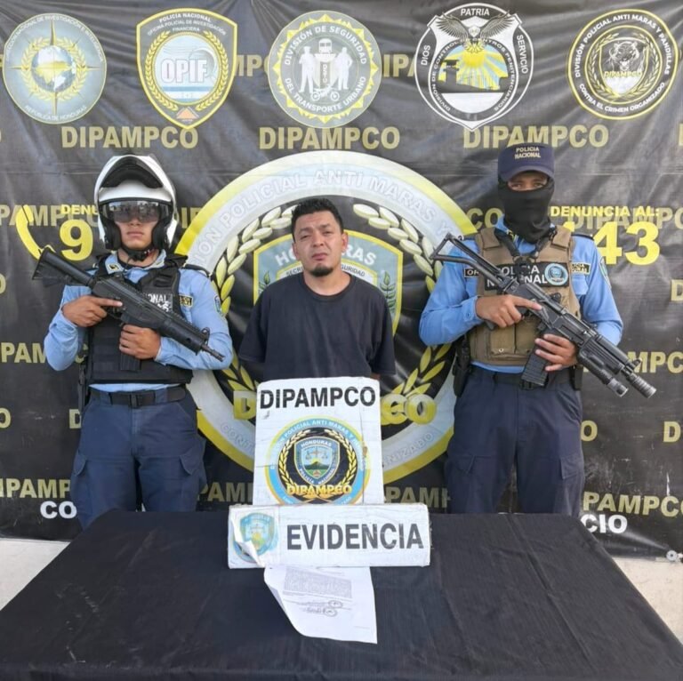 4ebd3c6e e1f9 4bf2 90eb e34eec0ab3b4