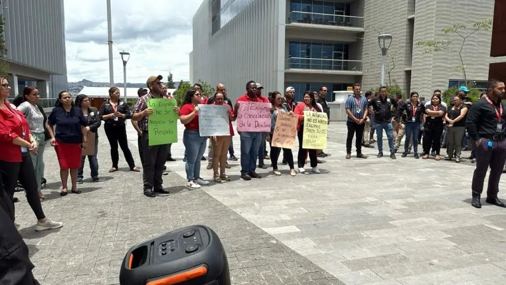 Sindicato del IP exige destitución de la directora de Propiedad Intelectual tras plantón en el Centro Cívico 1 897085ca 5499 40ae 99b6 76cf5a5da00e