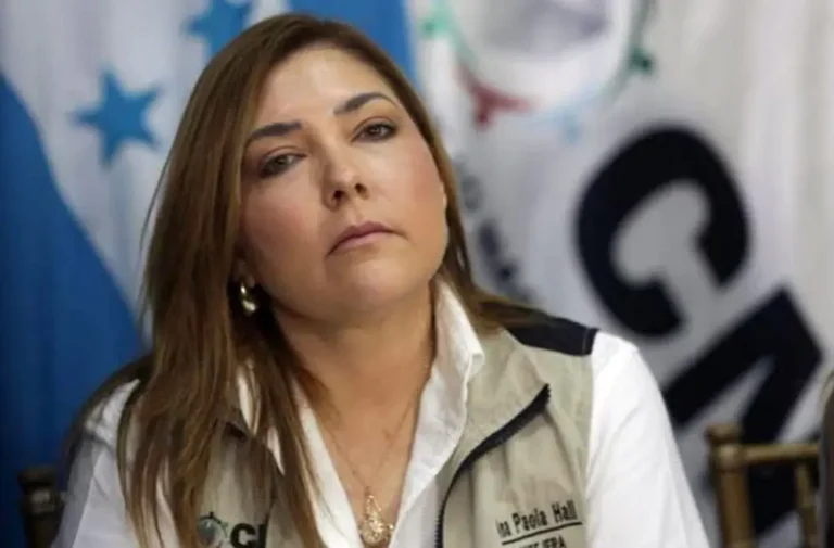 Ana Paola Hall asume presidencia del CNE en un momento crucial para la democracia hondureña 15 Ana Paola Hall 1607b.jpg