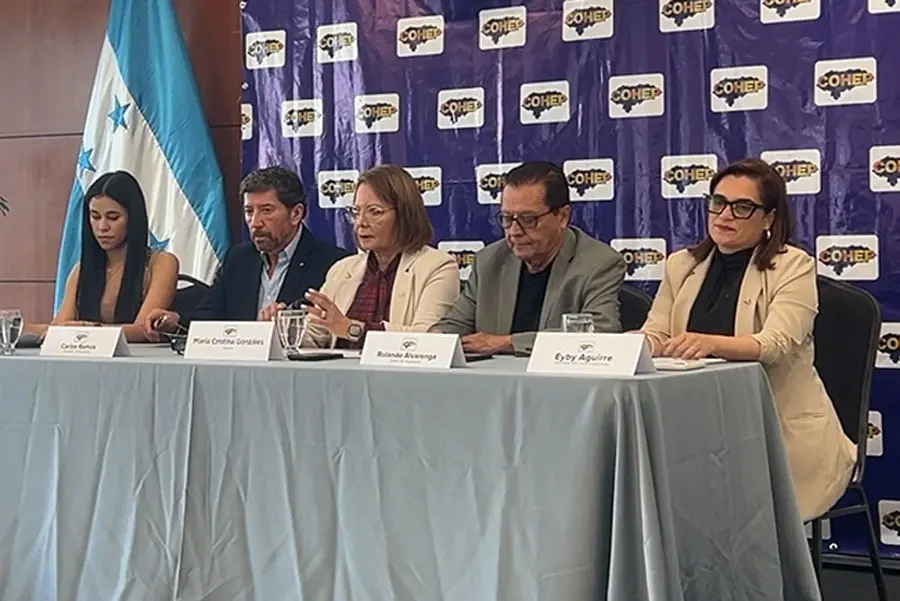 Cohep presenta plataforma digital para orientar el voto ciudadano 1 Cohep 25 09 25.jpg