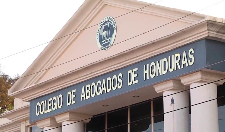 Falsificación de documentos notariales preocupa al Colegio de Abogados 1 Colegio de Abogados de Honduras