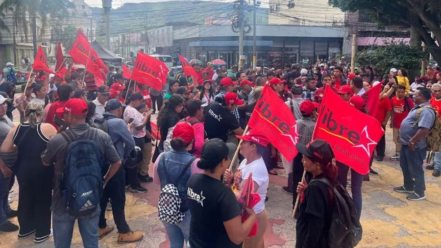 Mujeres Organizadas de Libre advierten a auxiliares de enfermería en medio de protestas 1 colectivos de Libre