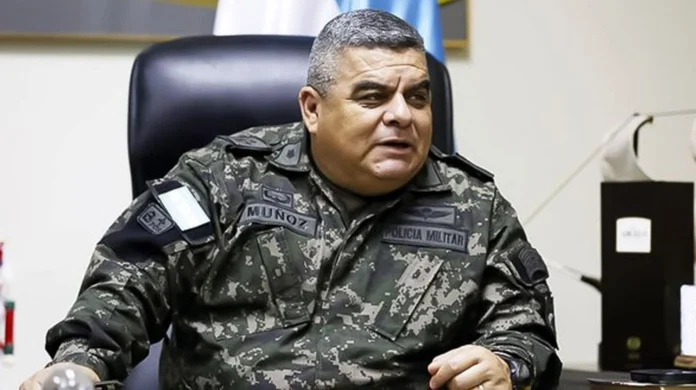 General Ramiro Muñoz solicita su retiro de las Fuerzas Armadas tras rechazar misión en Nicaragua 1 image 53