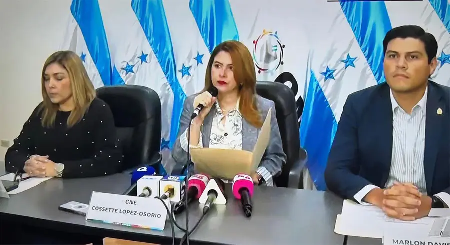 CNE avanza en licitación clave para garantizar conectividad en elecciones de 2026 1 pleno CNE.jpg