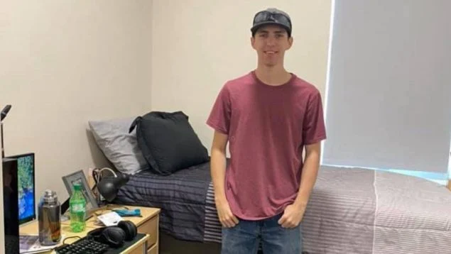 Identifican al presunto asesino del activista Charlie Kirk en Utah 1 tyler1 635x358 1