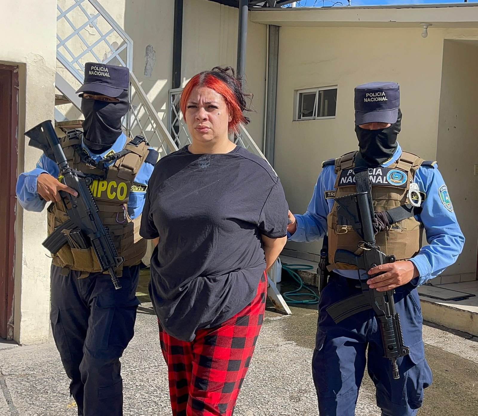 Capturan a dos presuntos vinculados a sicariato y tráfico de drogas en Tegucigalpa 3 3fd133db c968 43ee a2e8 91a9b736d2a0