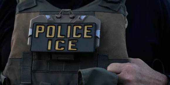 Denuncian maltrato a mujeres embarazadas bajo custodia migratoria en EE. UU. 1 AP25295075540708 88e162