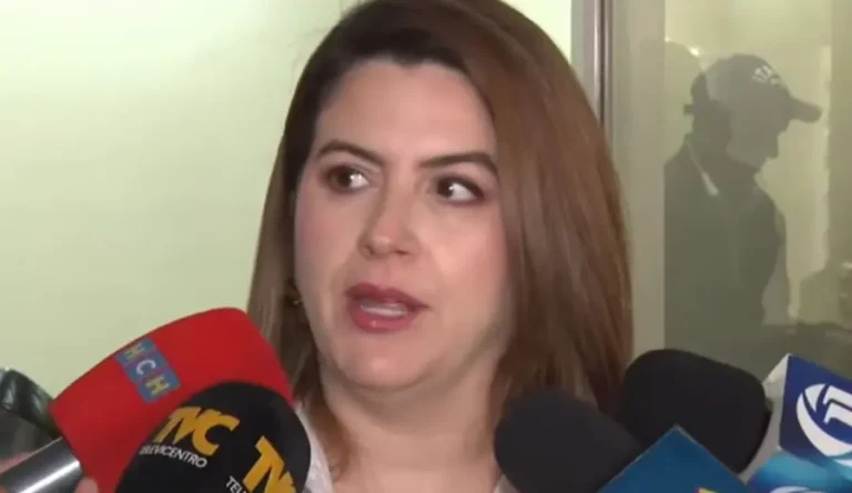 Cossette Lopez 16 10 25.jpg