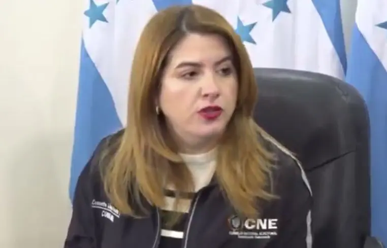 Cossette López confirma que papeletas de Olancho y Valle no han sido enviadas a impresión 1 Cossette Lopez 250725.jpg