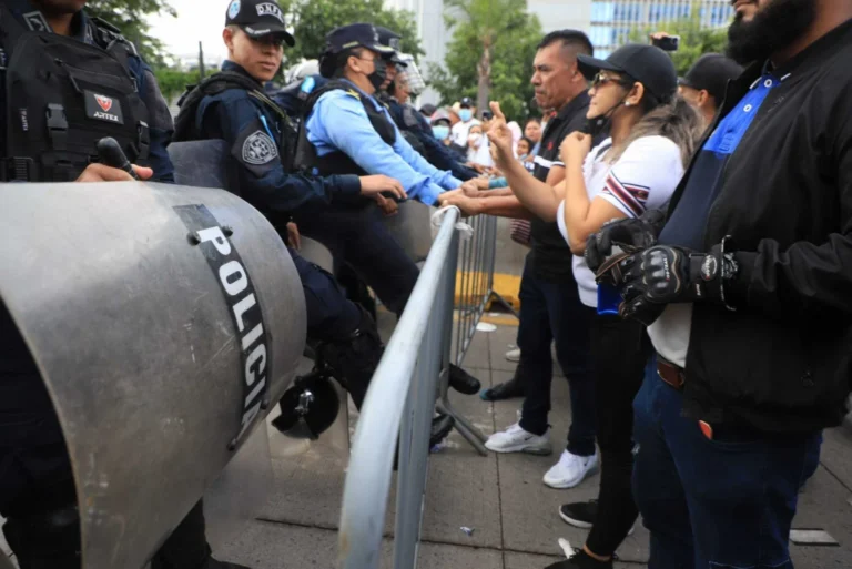 KORIUN POLICIA 1536x1025.jpg