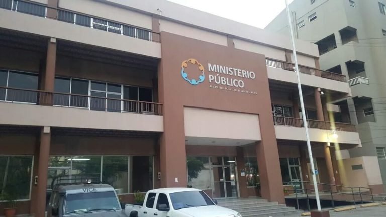 MP allana propiedades de diputado liberal y presuntos socios del clan Montes Bobadilla 1 MP FACHADA 768x432 1