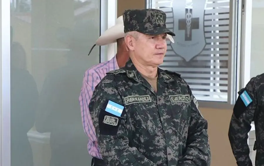Fuerzas Armadas garantizan cumplimiento constitucional y descartan fisuras con el CNE 1 Roosevelt Hernandez 16 09 25.jpg