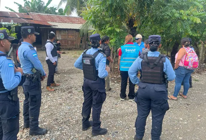SENAF rescata a niña de 11 años tras denuncia de maltrato en El Negrito 2 SENAF.jpg
