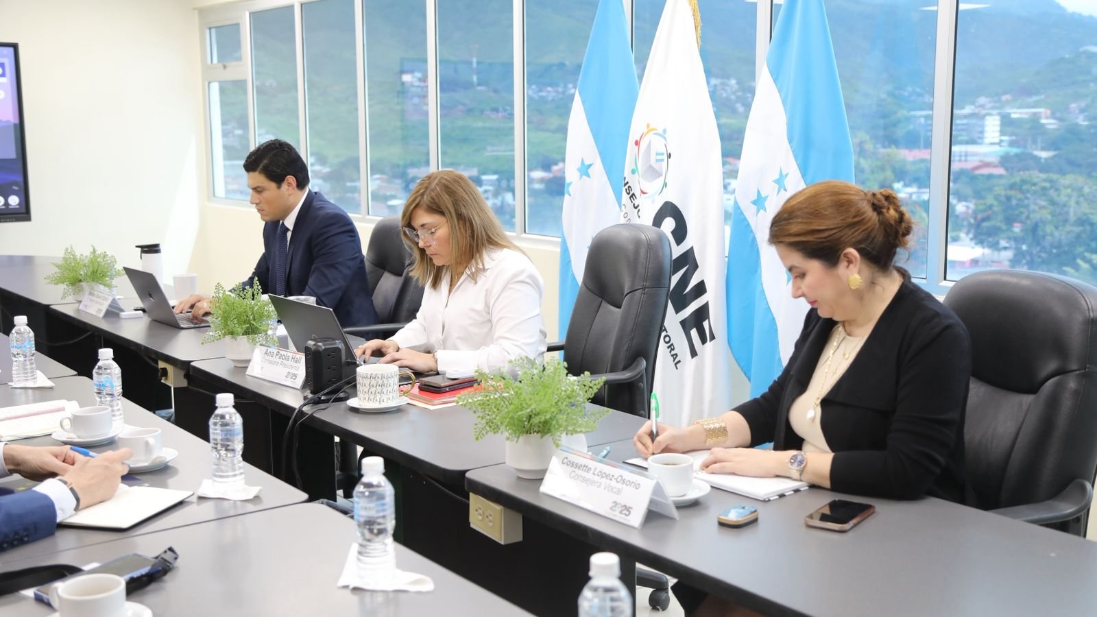 a1770c94 abf1 41ae 836f 2c3600b750f9