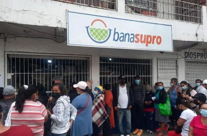 Migrantes retornados denuncian congelamiento del bono alimenticio en Honduras 1 banasupro