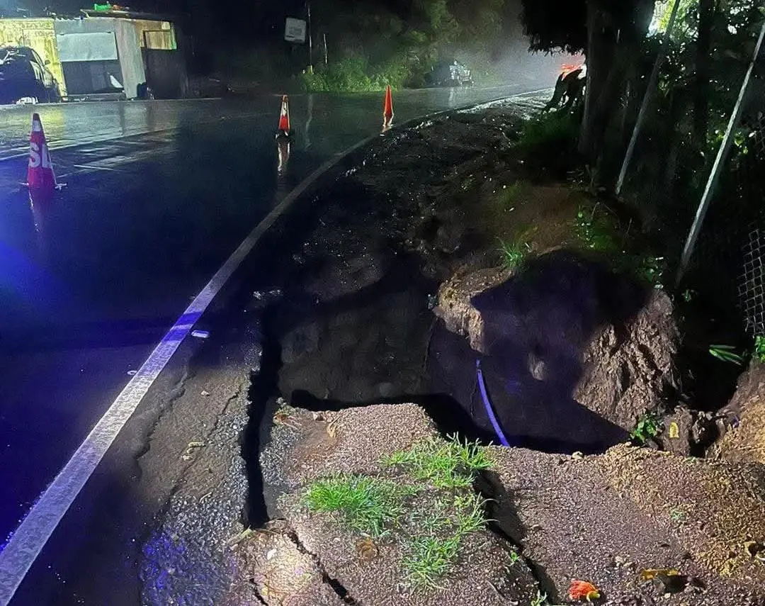 calle Santa Lucia socavon.jpg