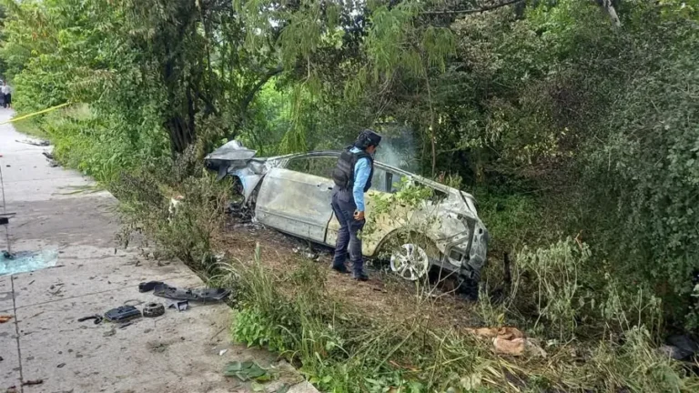 carro calcinado Jesus de Otoro.jpg