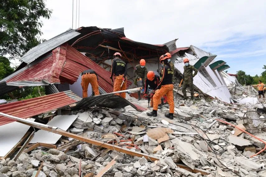 Dos terremotos sacuden Mindanao dejando al menos siete muertos y activando alerta de tsunami 1 terremoto