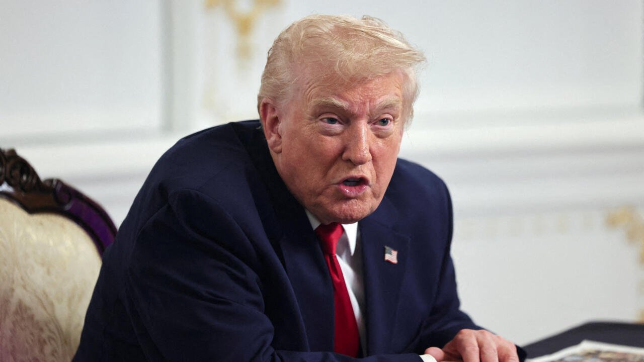 2025 11 28T013358Z 2038624148 RC2C5IAB8YWF RTRMADP 3 USA THANKSGIVING TRUMP