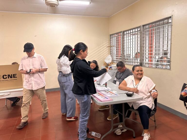 23d69128 6166 4618 be56 cab4108c17c9