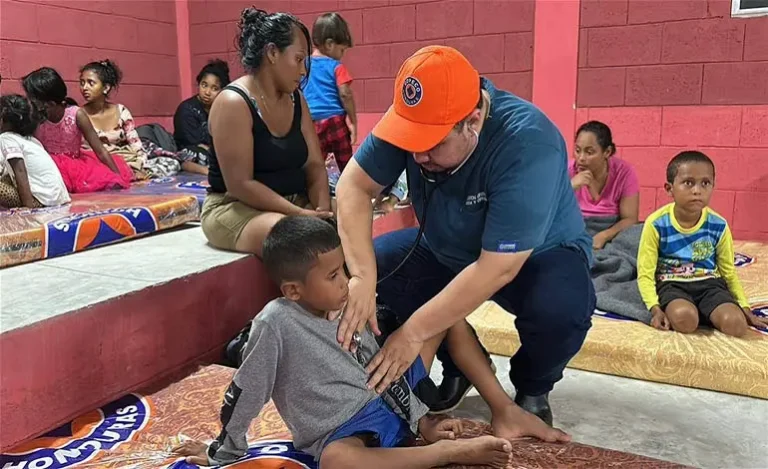 Evacuados La Ceiba.jpg