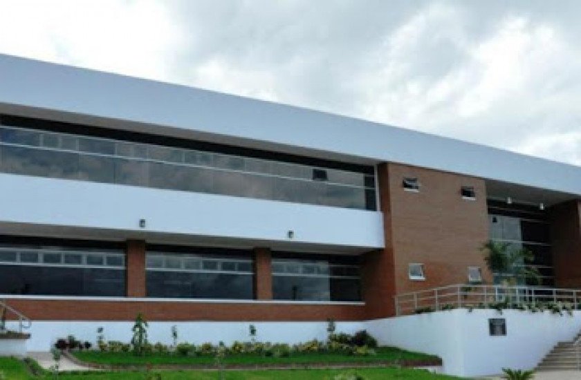 IUDPAS 1 FillWzg0MCw1NTBd