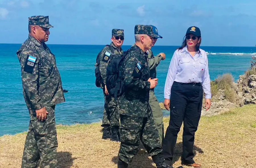 Rixi Islas del Cisne1.jpg