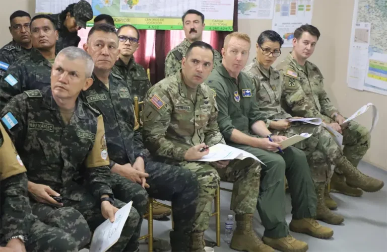 Roosevelt Hernandez 261125a.jpg