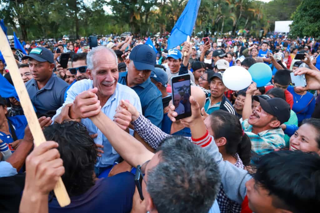 Papi a la Orden recibe masivo respaldo en Marcala y promete impulso al café y caminos rurales 3 a425414e 60b6 459d a969 0f5b2337f075