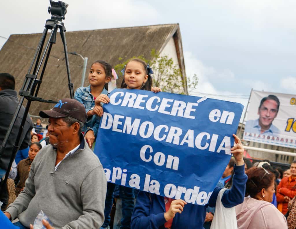 d1cf0b59 54b2 413b bb6f 07e6f7e2f755