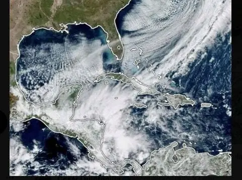 Honduras amanece entre lluvias, neblina y un notable descenso de temperatura 4 frente frio 12 11.jpg