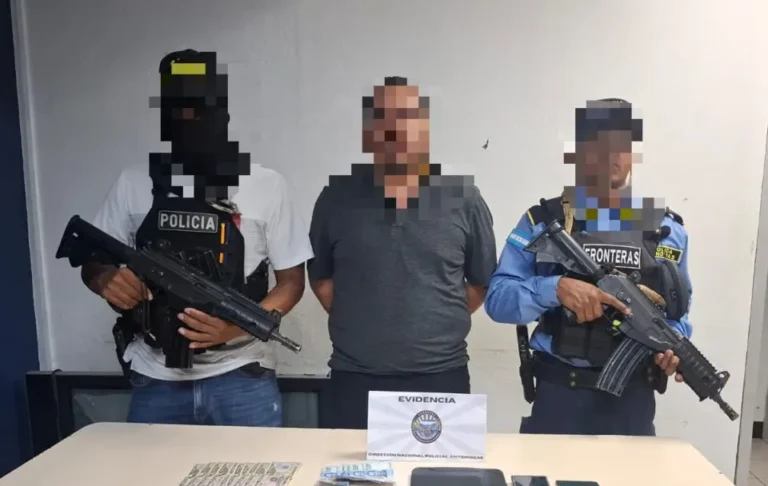 piloto de julion alvarez fue detenido en honduras por presuntos vinculos con el narcotrafico 0