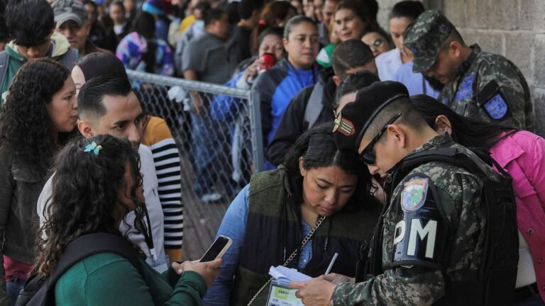 OEA condena agresión a ciudadanos durante escrutinio en Honduras 9 16868477