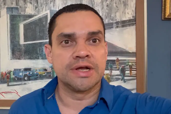 TOMAS ZAMBRANO.jpg 10