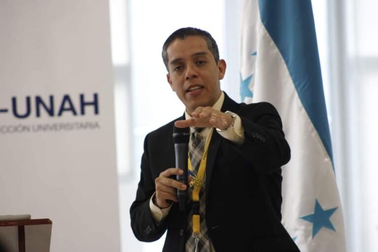 UNAH insta a Nasry Asfura a liderar con transparencia y servicio al pueblo 11 aoooodi