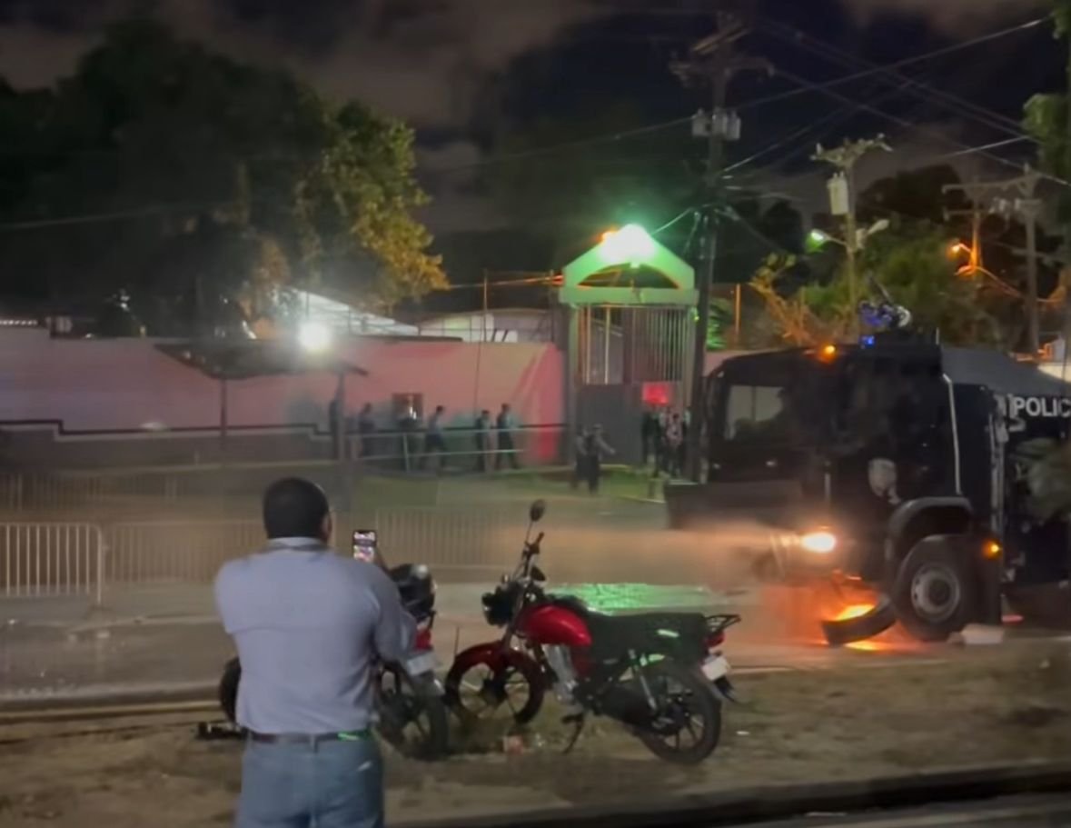 Incidentes en el Centro Logístico Electoral dejan 15 personas heridas en Tegucigalpa 1 b8cf7457 188a 47d8 95a0 7f48b2a725c0