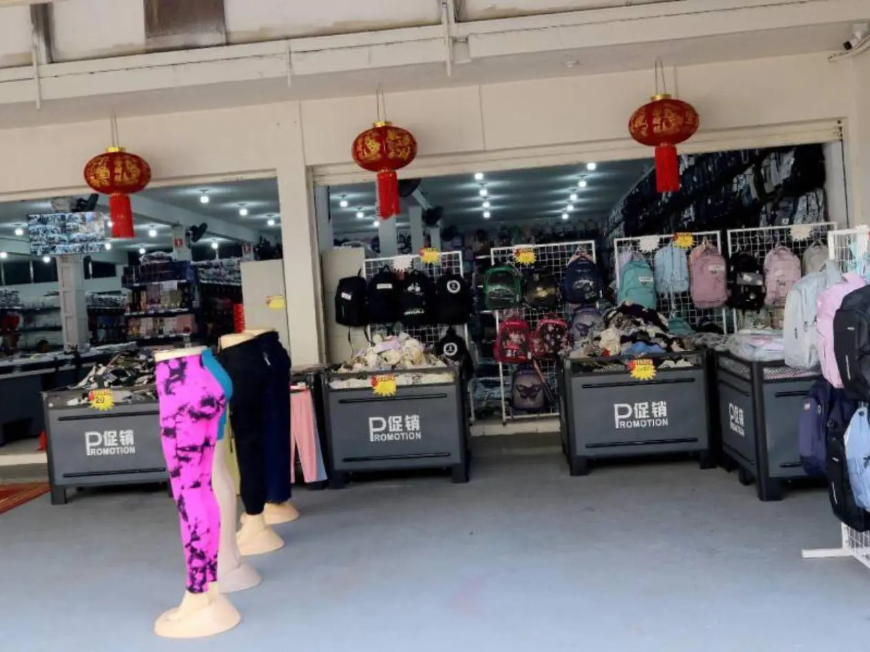 Crecen los comercios chinos en la capital y pequeños negocios advierten impacto en sus ventas 1 comercios chinos honduras 11431164 20250721192956