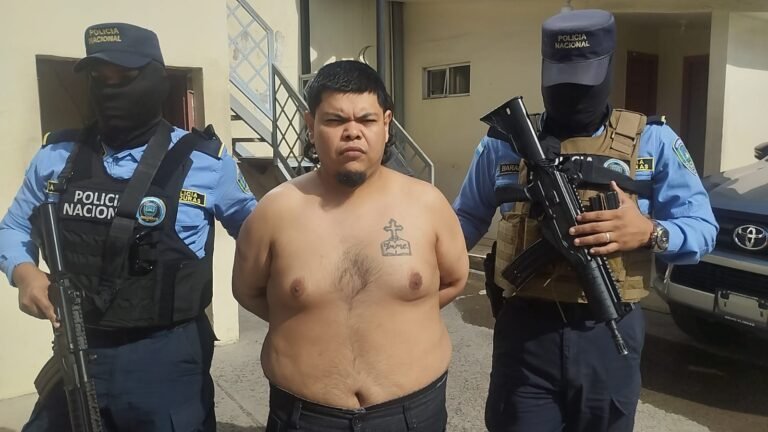 e96e97f8 d3c0 48bd aa49 8571a8a2e837