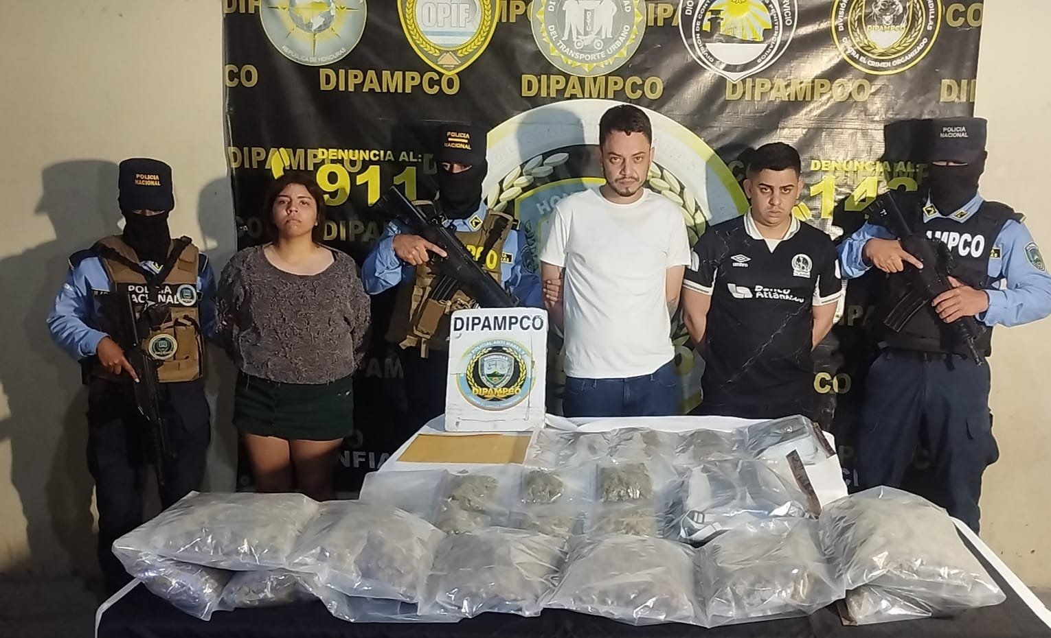 e9cbb063 57b2 4270 9caa fbf997d64fcd