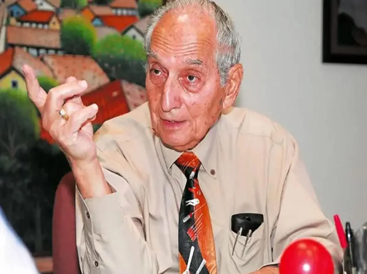 emilio larach 12796992 20251202074717