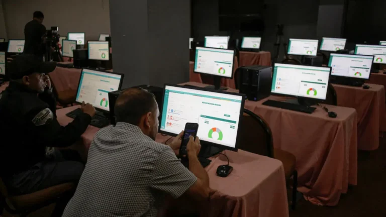 Escrutinio especial en Honduras sigue paralizado a 16 días de las elecciones mientras partidos dilatan el proceso 9 escrutinio especial 2.jpg