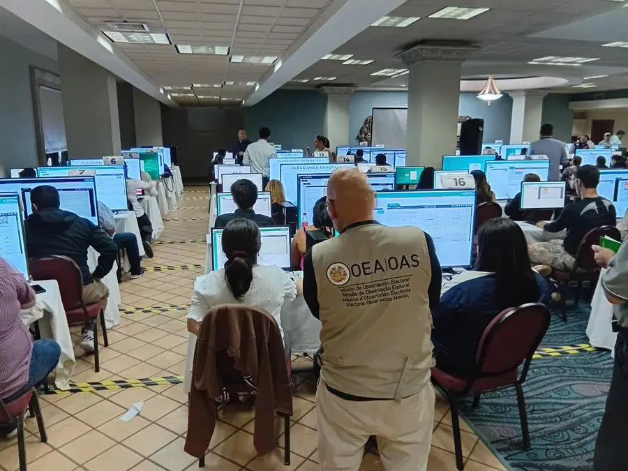 OEA pide frenar llamados al caos mientras avanza el escrutinio 1 mision oea.jpeg