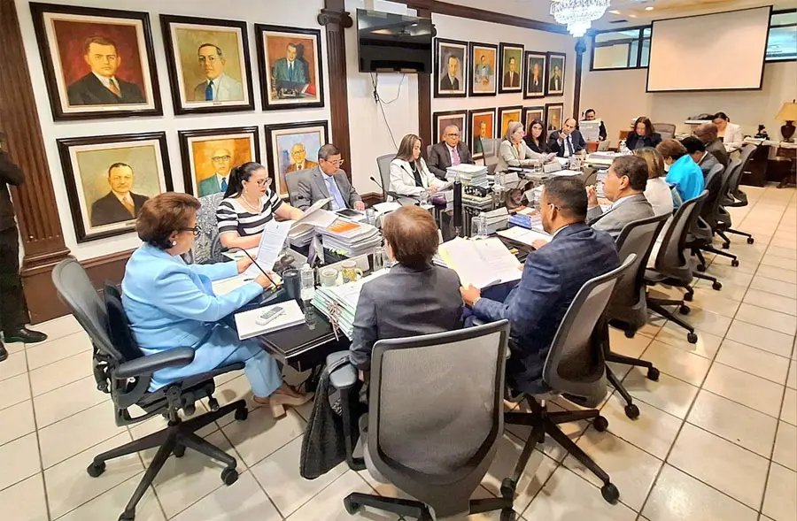 CSJ analiza nuevas solicitudes de extradición desde Estados Unidos 1 pleno de magistrados CSJ 09 09 25.jpg