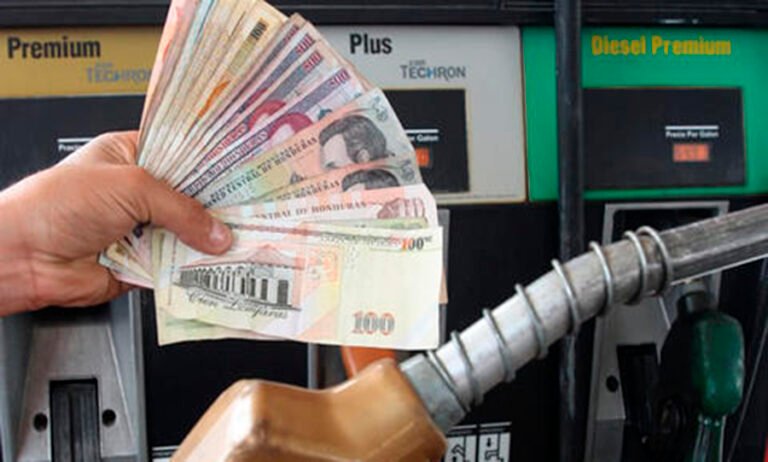 Honduras podría ver alivio en precios de combustibles por aumento de crudo a EE.UU. 1 COMBUSTIBLES Precios