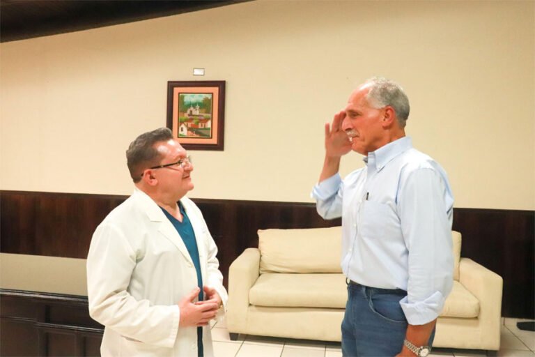 Carlos Flores promete impulsar mejoras inmediatas en Salud bajo gobierno de Asfura 3 Carlos Flores Guifarro Tito