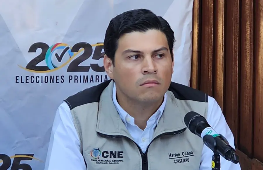 Marlon Ochoa CNE.jpg 1