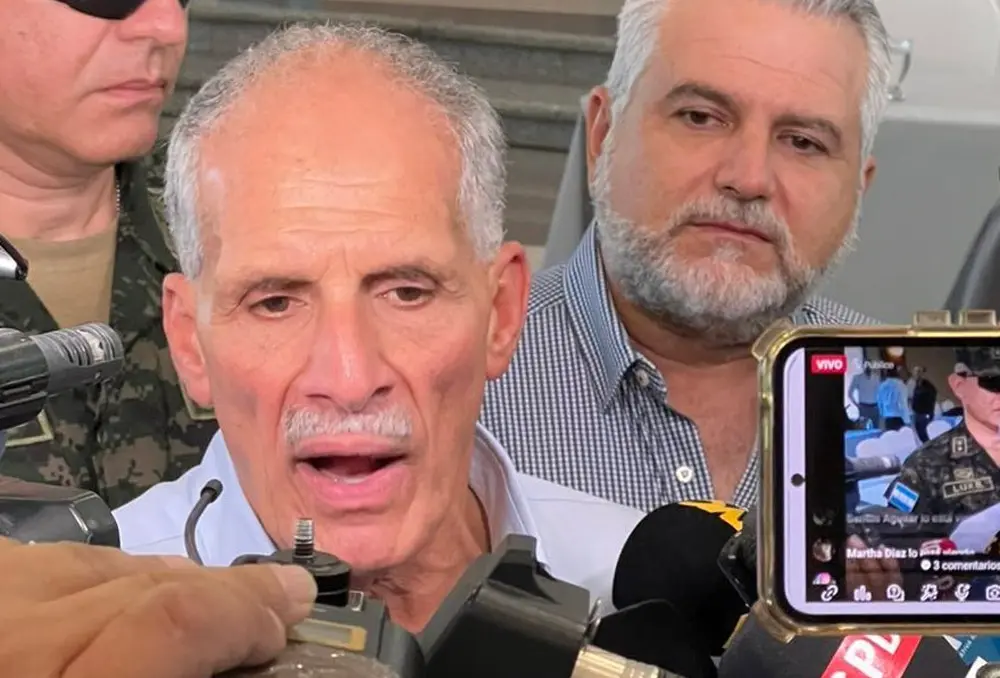 Nasry Asfura 080126a.jpg