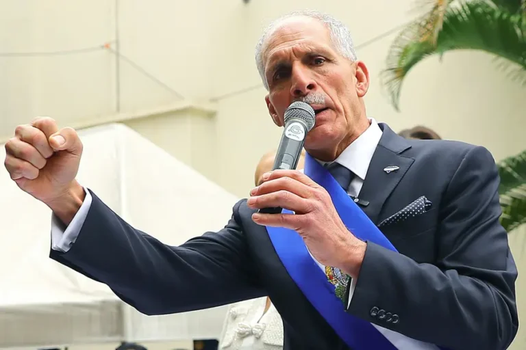 Nasry Asfura toma.jpg